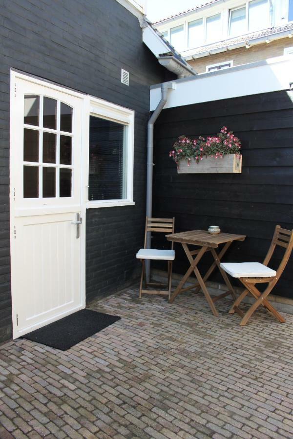 Viale Villa Egmond aan Zee Exterior photo